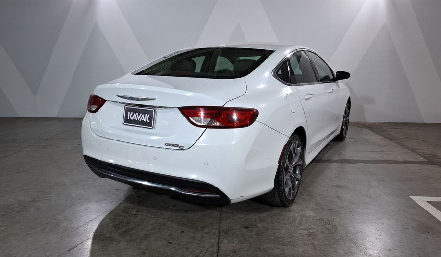 Chrysler 200 2.4 C Sedan 2015