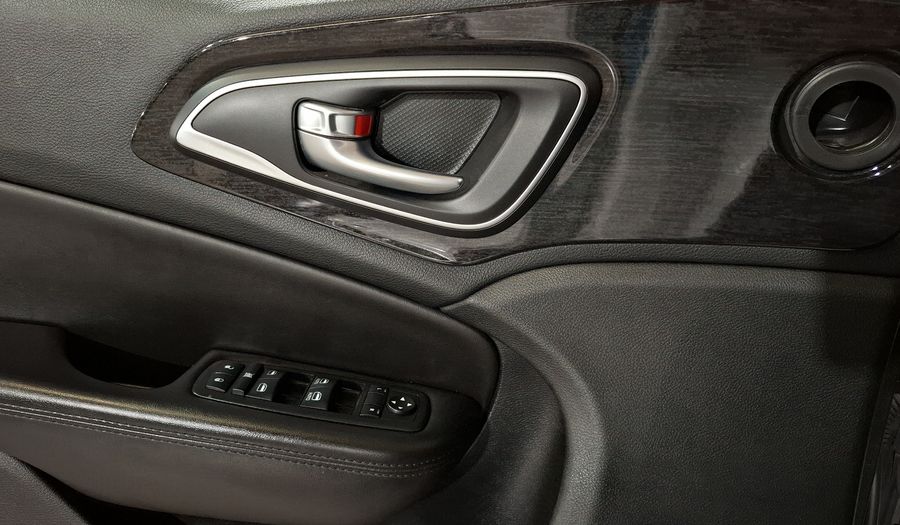 Chrysler 200 2.4 C Sedan 2015