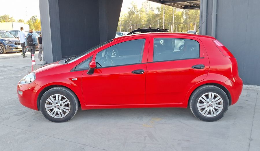 Fiat Punto 1.4 PUNTO EASY Hatchback 2017