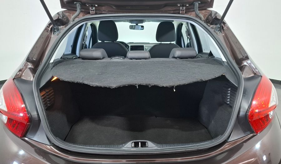 Peugeot 208 1.5 ALLURE TOUCHSCREEN Hatchback 2014