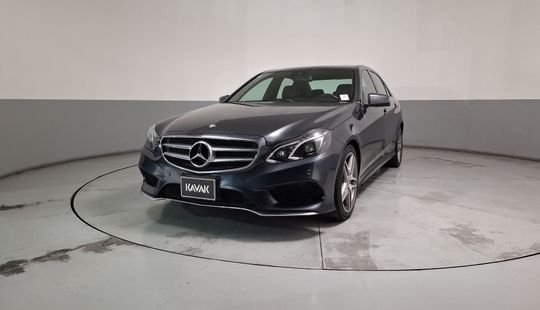 Mercedes Benz • Clase E