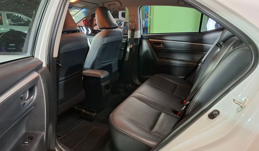 Toyota Corolla 1.8 SE-G CVT Sedan 2018