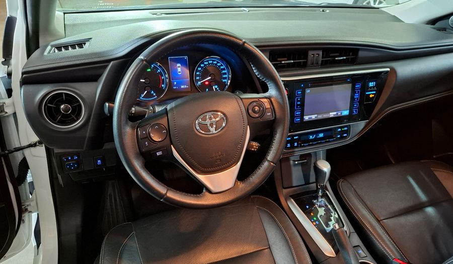 Toyota Corolla 1.8 SE-G CVT Sedan 2018