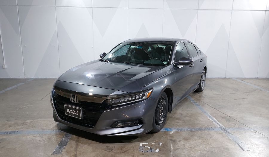 Honda Accord 2.0 TOURING AUTO Sedan 2020