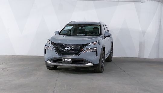 Nissan • X-Trail