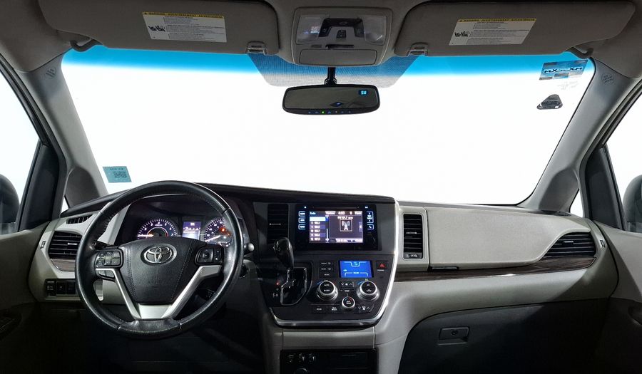 Toyota Sienna 3.5 XLE PIEL AT Minivan 2015