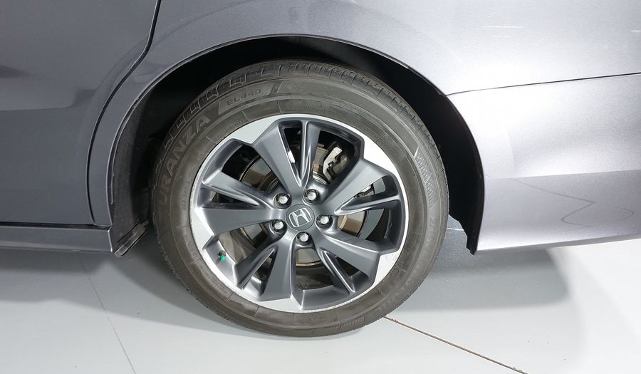 Honda Odyssey 3.5 TOURING AUTO Minivan 2022