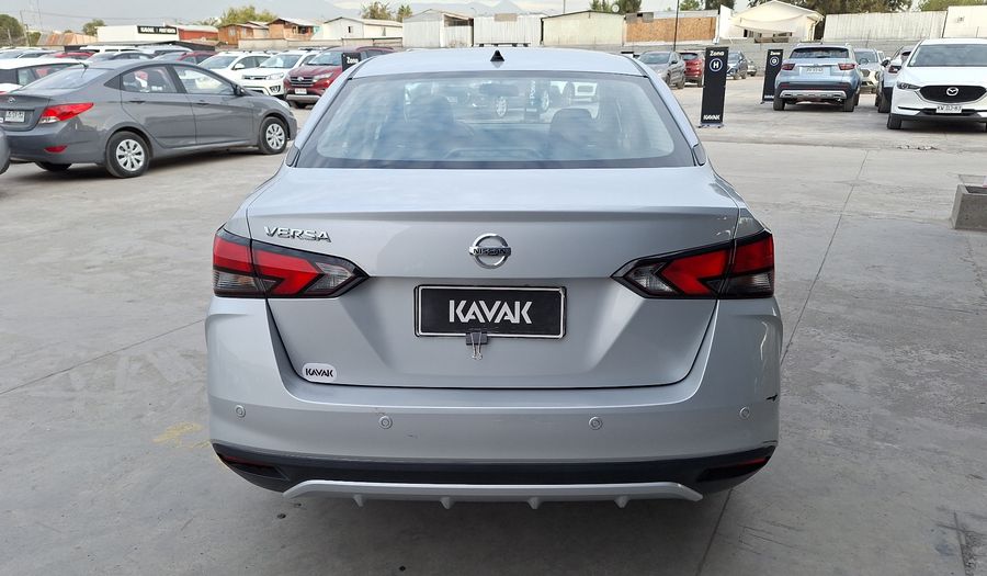 Nissan Versa 1.6 SENSE Sedan 2023