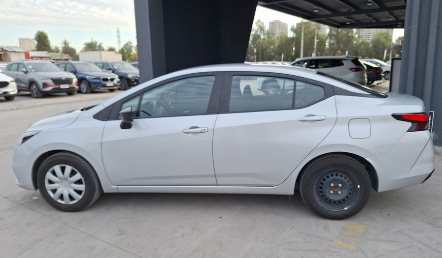 Nissan Versa 1.6 SENSE Sedan 2023