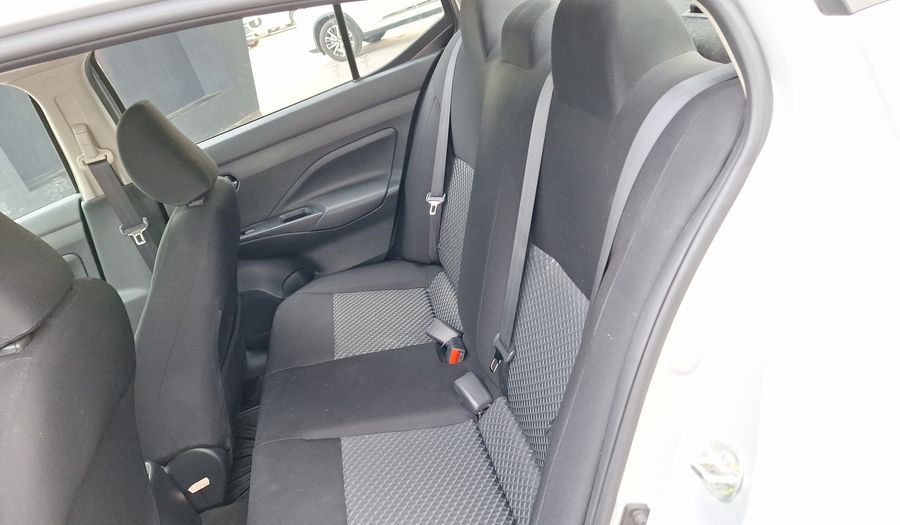 Nissan Versa 1.6 SENSE Sedan 2023