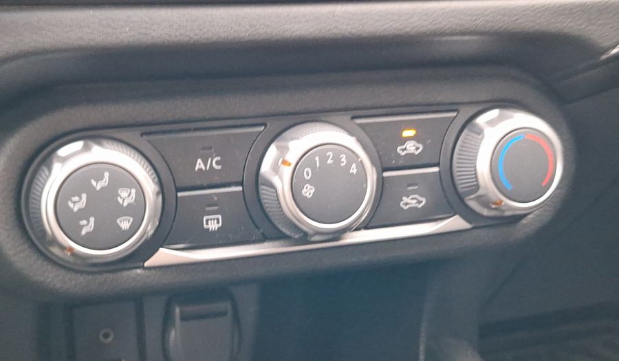 Nissan Versa 1.6 SENSE Sedan 2023