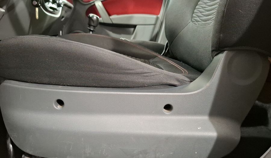 Fiat Palio 1.6 SPORTING MT Hatchback 2016