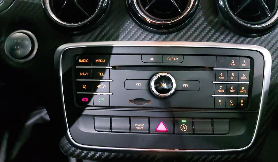 Mercedes Benz Clase Gla 1.6 GLA 200 DCT Suv 2020