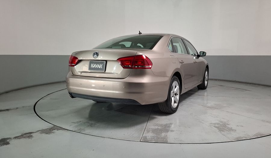 Volkswagen Passat 2.5 SPORTLINE TIPTRONIC Sedan 2015