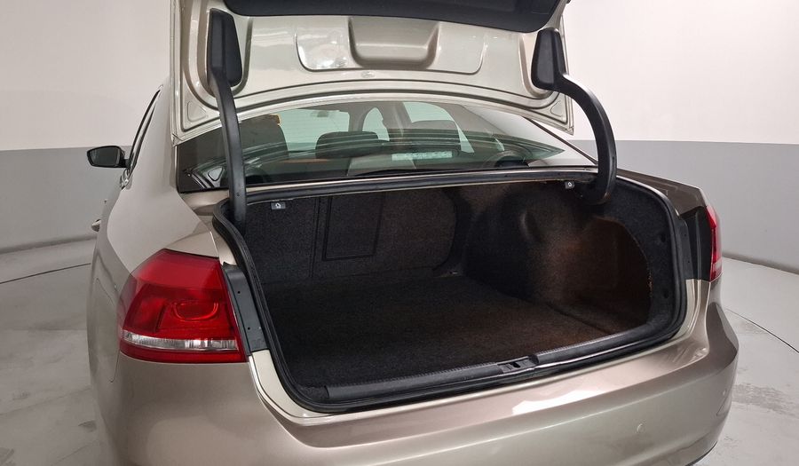 Volkswagen Passat 2.5 SPORTLINE TIPTRONIC Sedan 2015