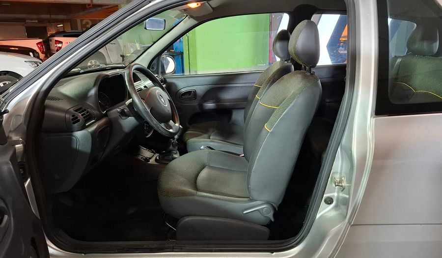 Renault Clio 1.1 CONFORT PLUS Hatchback 2014