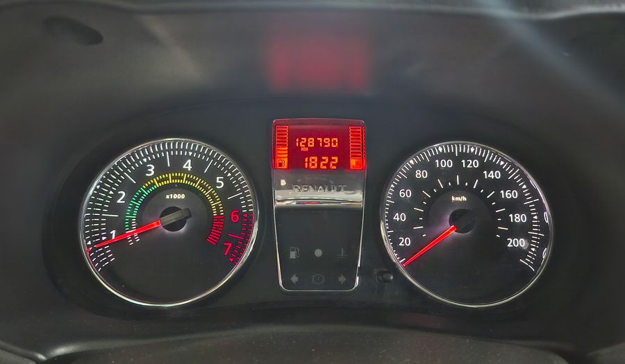 Renault Clio 1.1 CONFORT PLUS Hatchback 2014