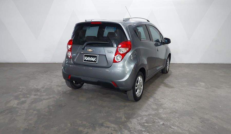 Chevrolet Spark 1.4 LTZ C MT Hatchback 2017