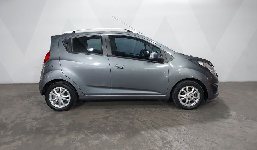 Chevrolet Spark 1.4 LTZ C MT Hatchback 2017