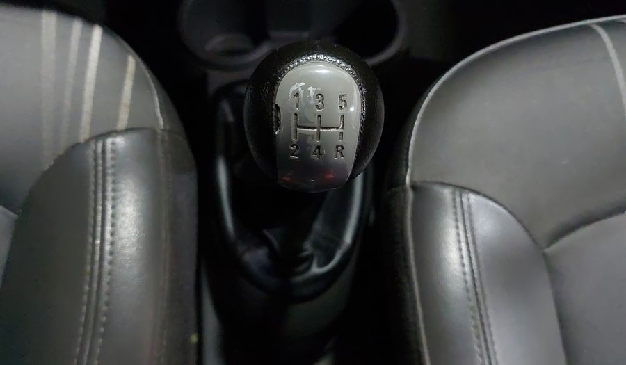 Chevrolet Spark 1.4 LTZ C MT Hatchback 2017