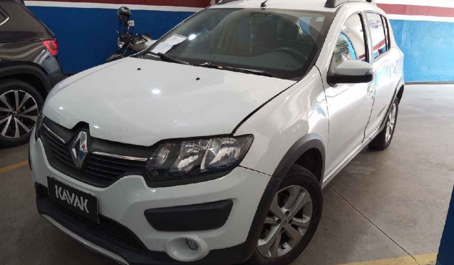 Renault Sandero STEPWAY Hatchback 2015