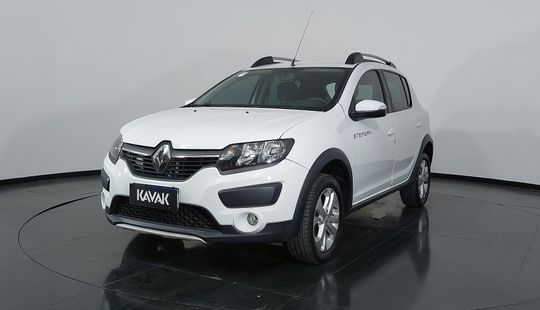 Renault • Sandero