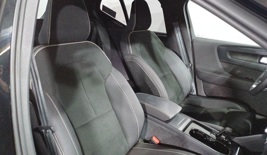 Volvo Xc40 BEV 69KWH RECHARGE PLUS AUTO Suv 2024