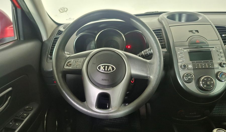 Kia Soul 1.6 LX Hatchback 2011