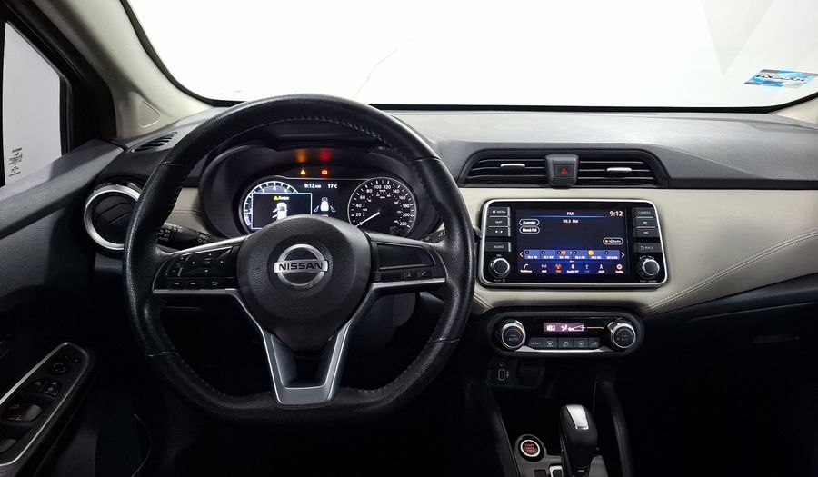 Nissan Versa 1.6 PLATINUM CVT Sedan 2020