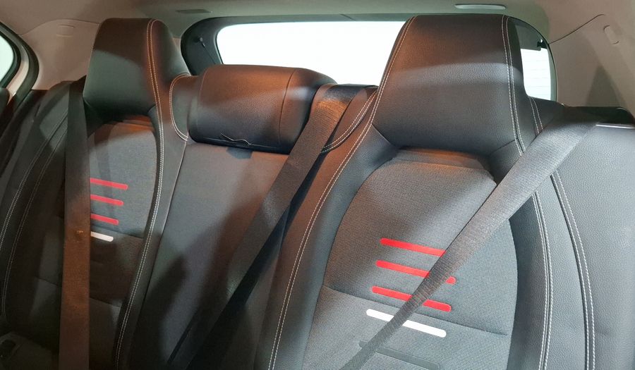 Mercedes Benz Clase A 1.6 200 STYLE Hatchback 2017