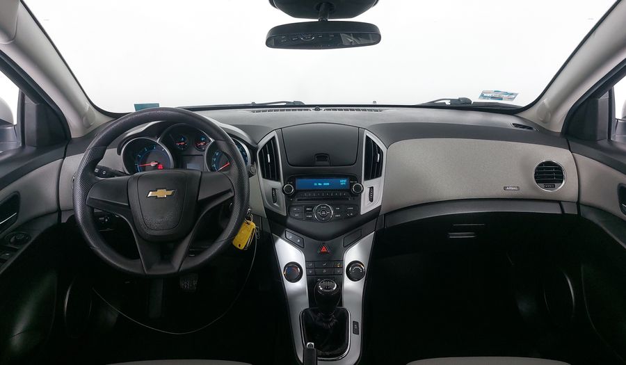 Chevrolet Cruze 1.8 LS M MT Sedan 2016