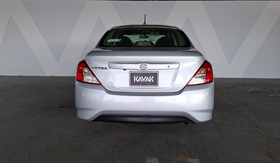 Nissan Versa 1.6 ADVANCE AUTO Sedan 2018