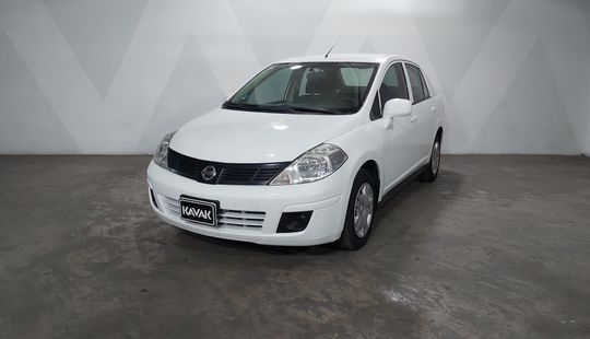 Nissan • Tiida