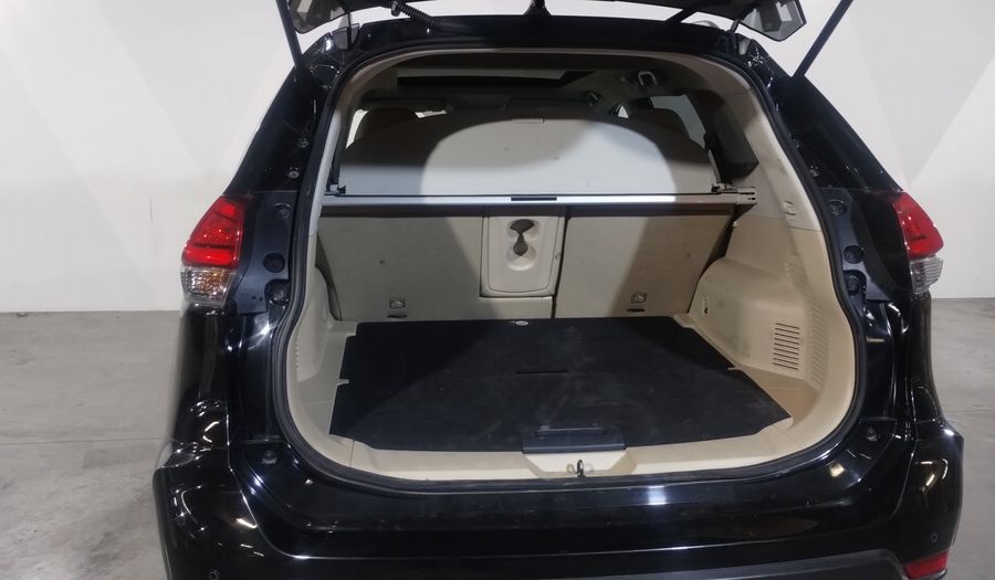 Nissan X-trail 2.5 ADVANCE 2 ROW CVT Suv 2022