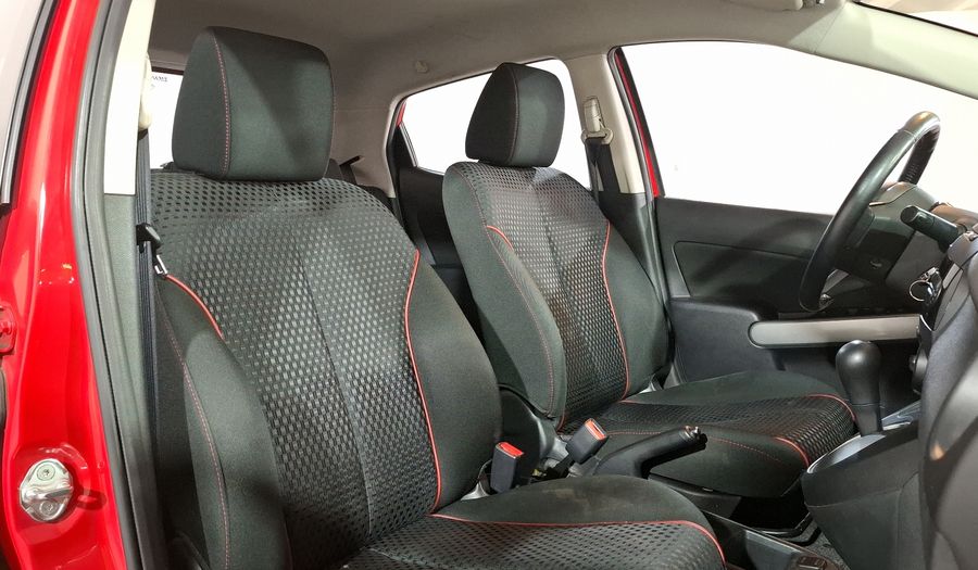 Mazda 2 1.5 TOURING TA Hatchback 2015