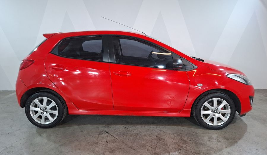 Mazda 2 1.5 TOURING TA Hatchback 2015