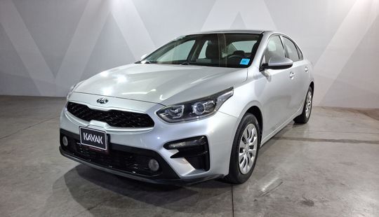 2019 • 94,000 km • Manual