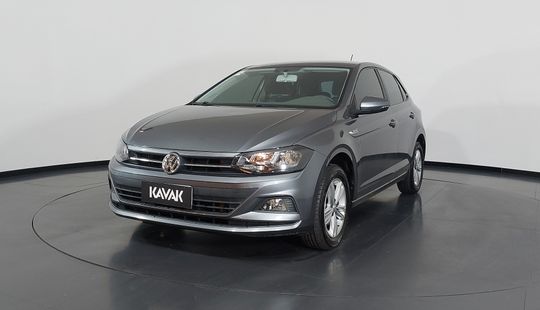 Volkswagen • Polo