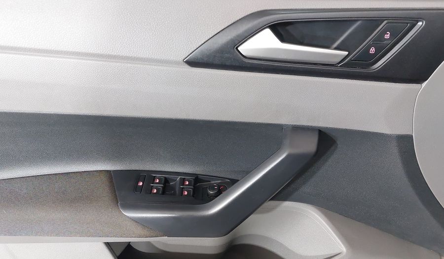 Volkswagen Polo 200 TSI COMFORTLINE Hatchback 2018