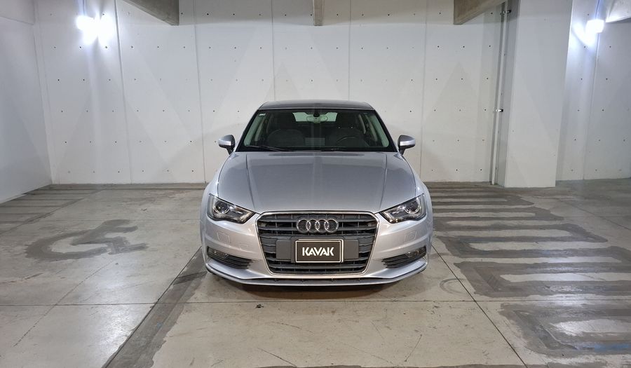 Audi A3 1.8 TFSI AMBIENTE S TRONIC Sedan 2015