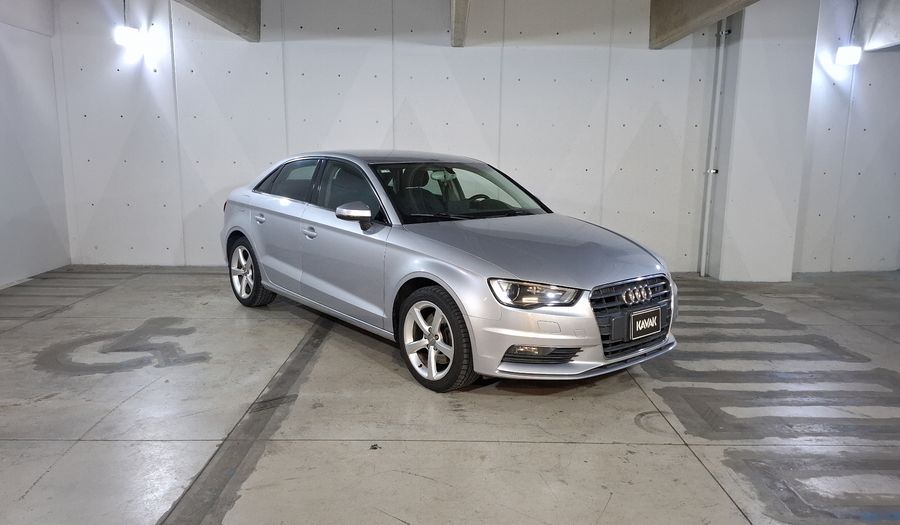 Audi A3 1.8 TFSI AMBIENTE S TRONIC Sedan 2015