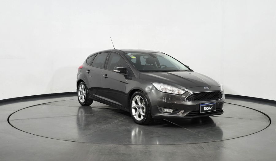 Ford Focus Iii 2.0 SE PLUS AT Hatchback 2017