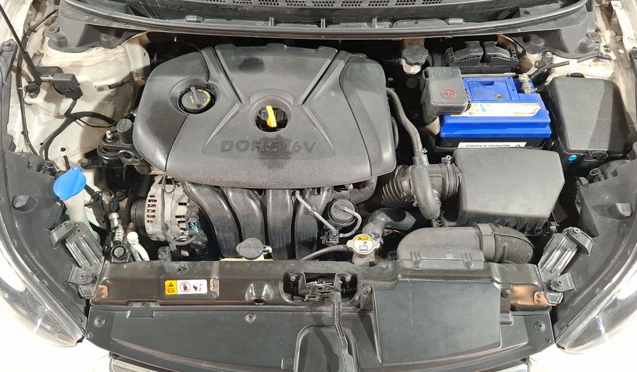 Hyundai Elantra 1.8 GLS PREMIUM AT Sedan 2015