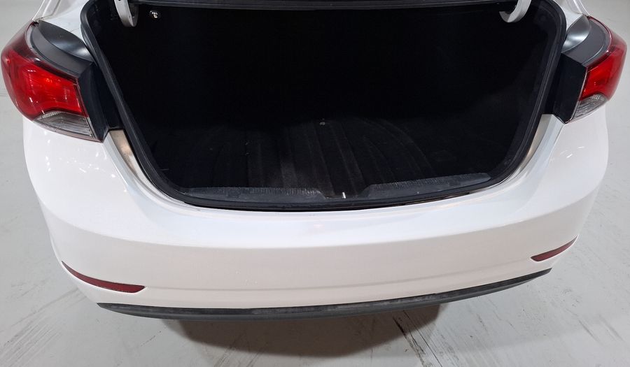 Hyundai Elantra 1.8 GLS PREMIUM AT Sedan 2015
