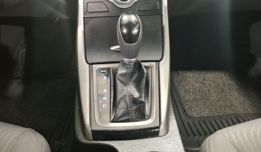 Hyundai Elantra 1.8 GLS PREMIUM AT Sedan 2015