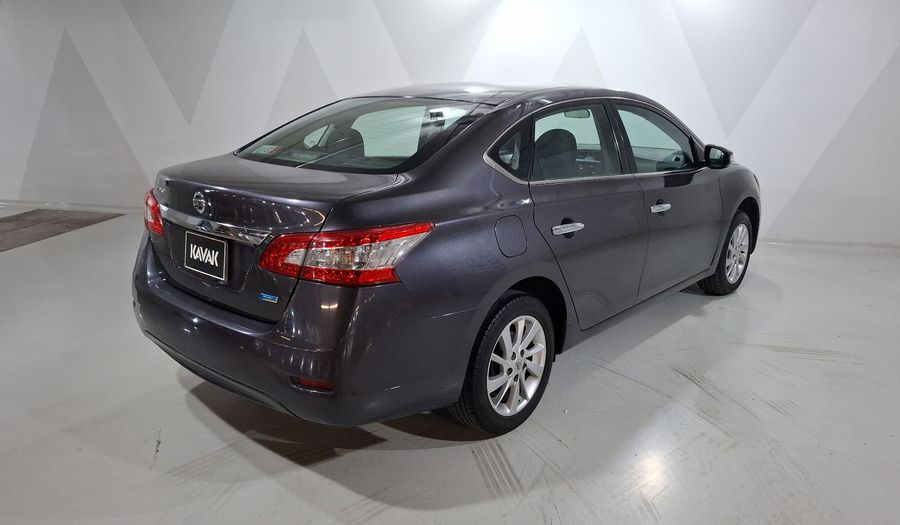 Nissan Sentra 1.8 ADVANCE CVT Sedan 2016