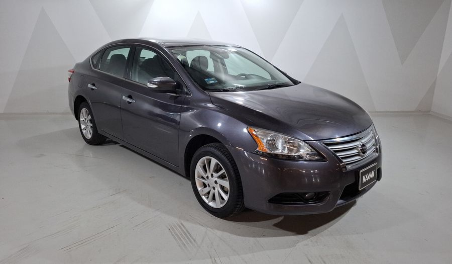 Nissan Sentra 1.8 ADVANCE CVT Sedan 2016