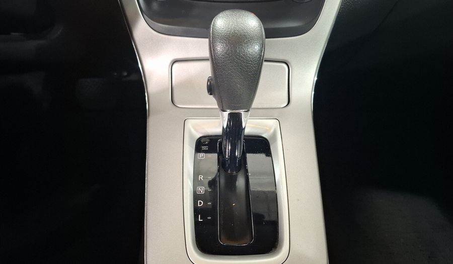 Nissan Sentra 1.8 ADVANCE CVT Sedan 2016