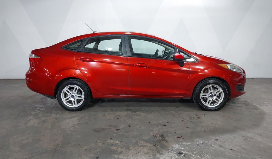 Ford Fiesta 1.6 SE Sedan 2018