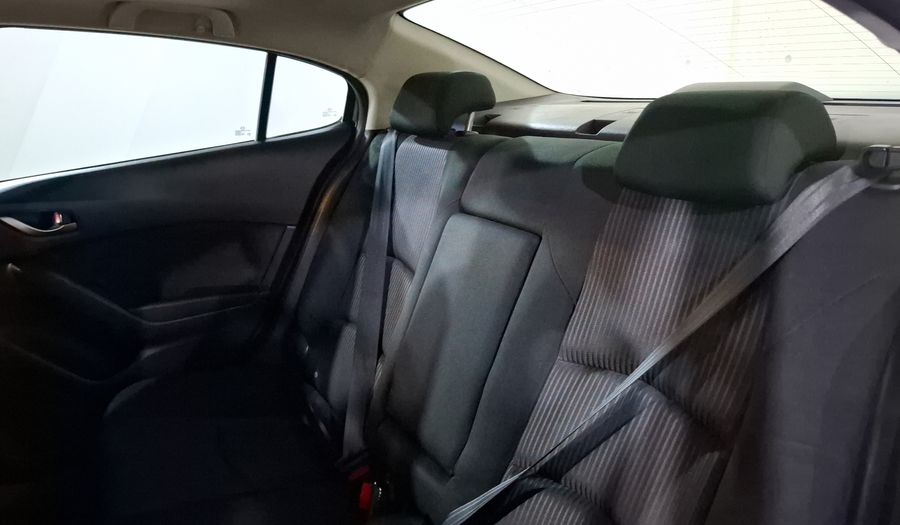 Mazda 3 2.0 SEDAN I TOURING TA Sedan 2015